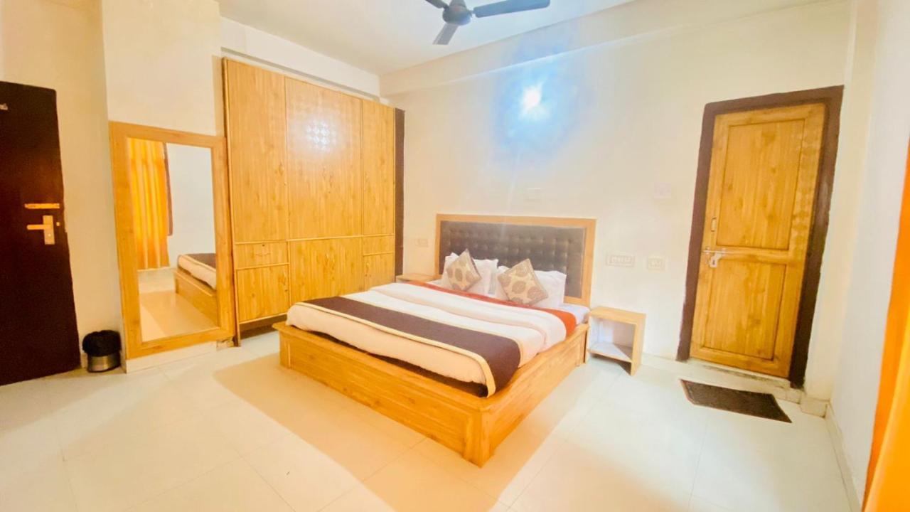 Hotel Purnima Riverside กาซอล ภายนอก รูปภาพ