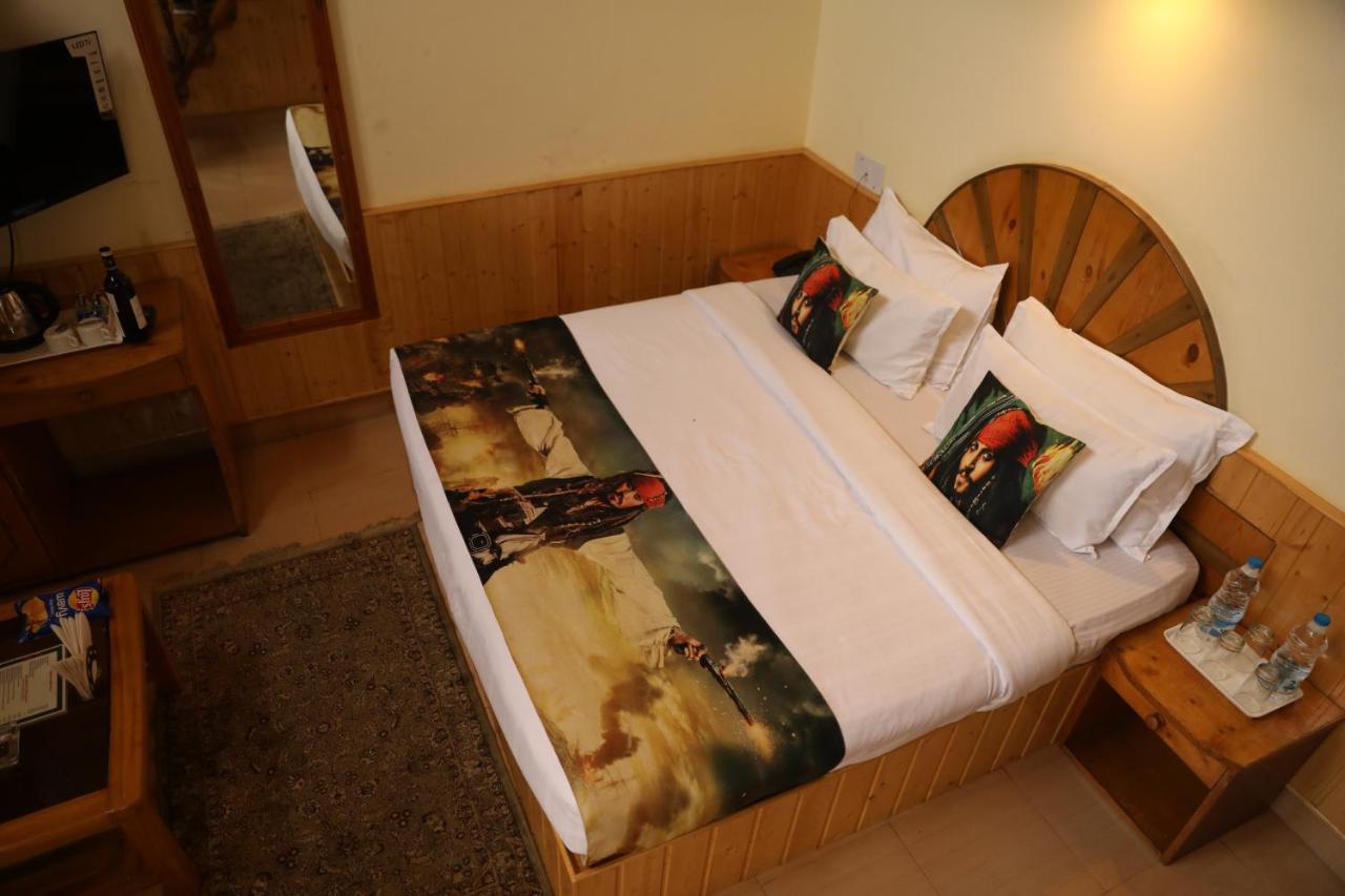 Hotel Purnima Riverside กาซอล ภายนอก รูปภาพ