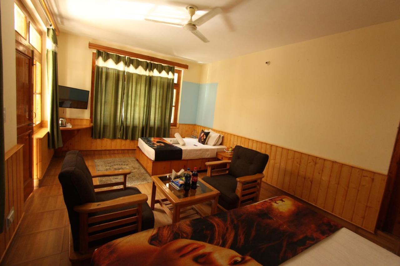Hotel Purnima Riverside กาซอล ภายนอก รูปภาพ