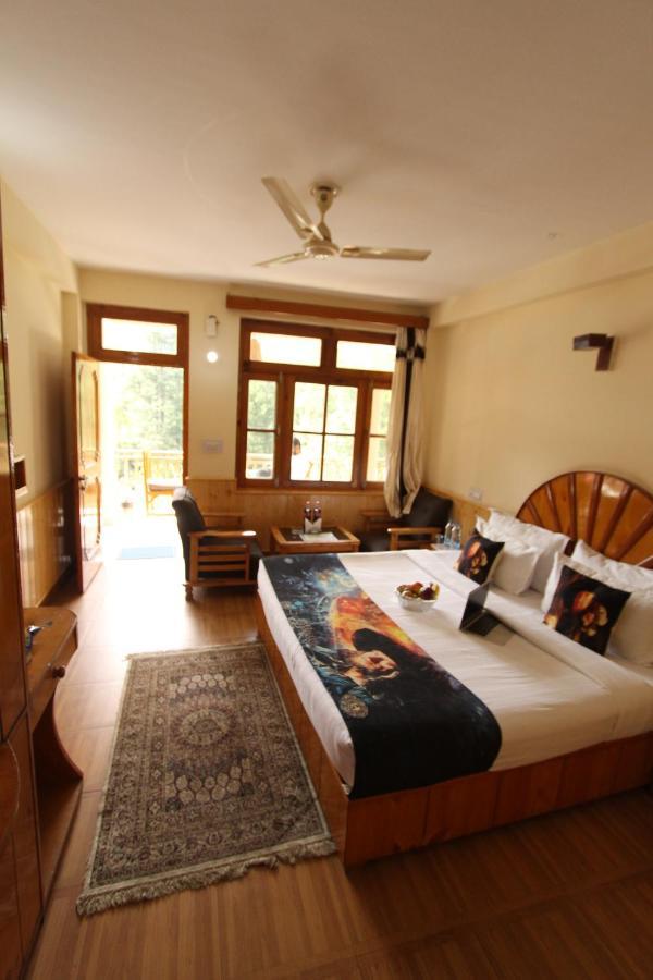 Hotel Purnima Riverside กาซอล ภายนอก รูปภาพ