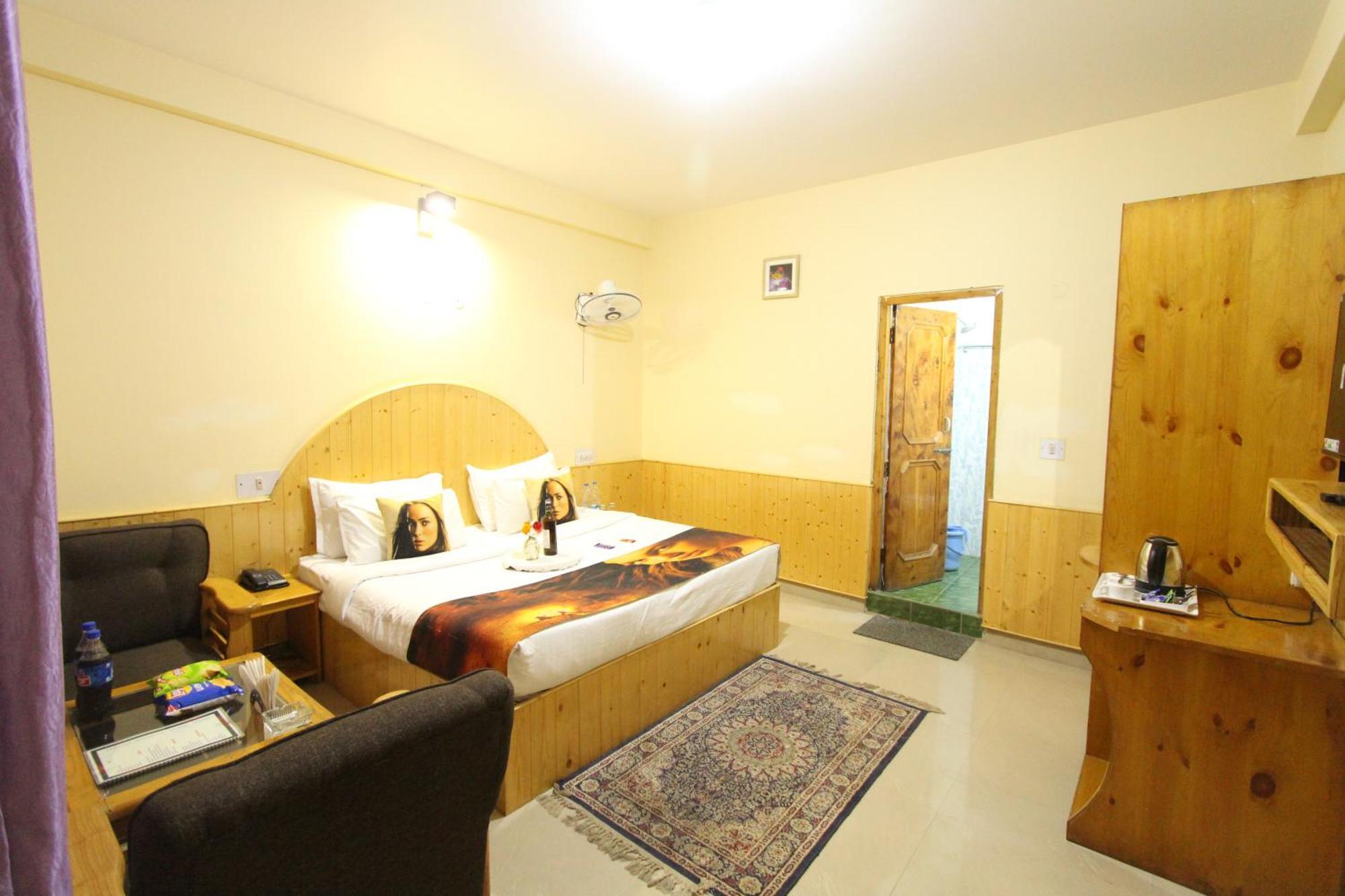 Hotel Purnima Riverside กาซอล ภายนอก รูปภาพ